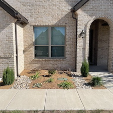 Flowerbed-Refresh-in-Waxahachie-TX 0
